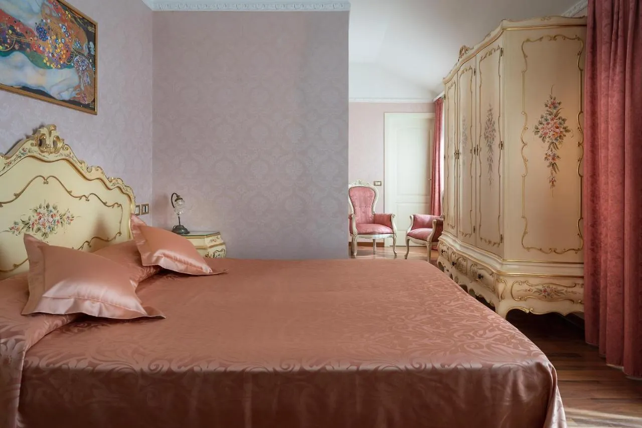 Hotel President Rimini 4*,  Italy